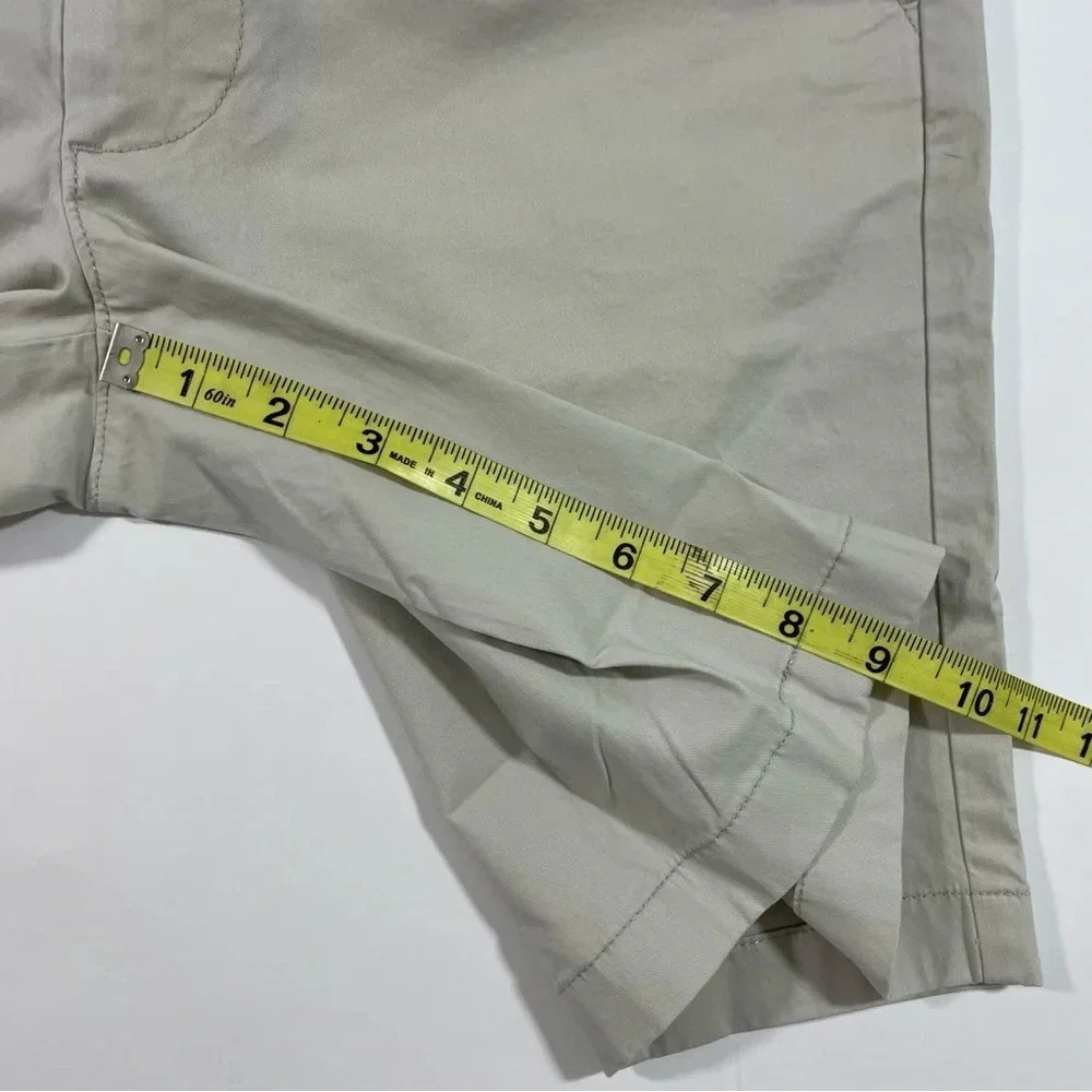 New J Crew 9” Chino Shorts Men’s Size 30 Stone